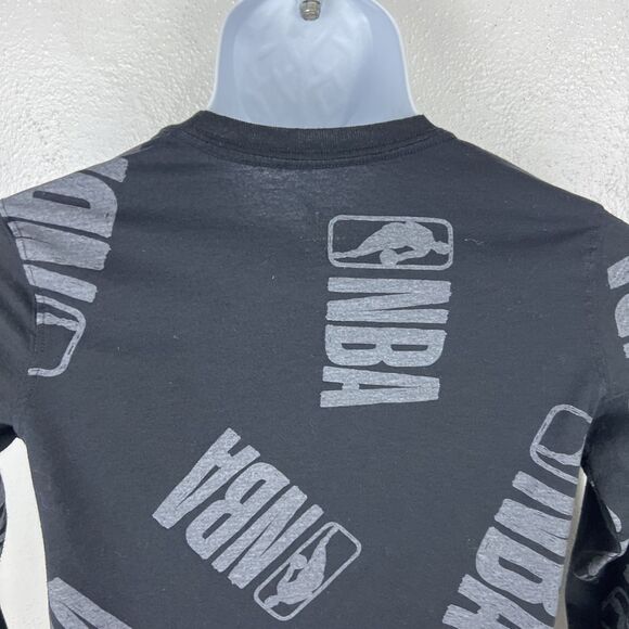 NBA Sweater Youth Medium Black Pullover Crew Neck Lightweight Logo Basketball - Picture 10 of 12